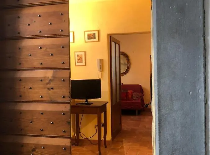 Casa Di Silvia Apartment *